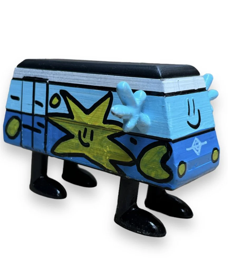 Camil Escruela Small wagon 1 right