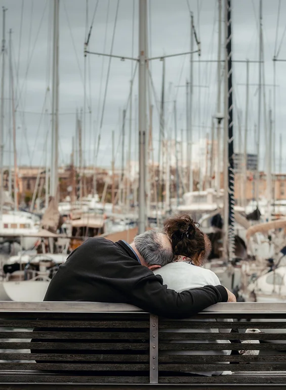 Jorge Suner Un abrazo eterno 30x22cm 2023