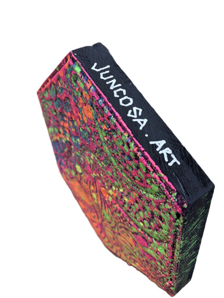 Juncosa Panot Gaudi Rosa Copia